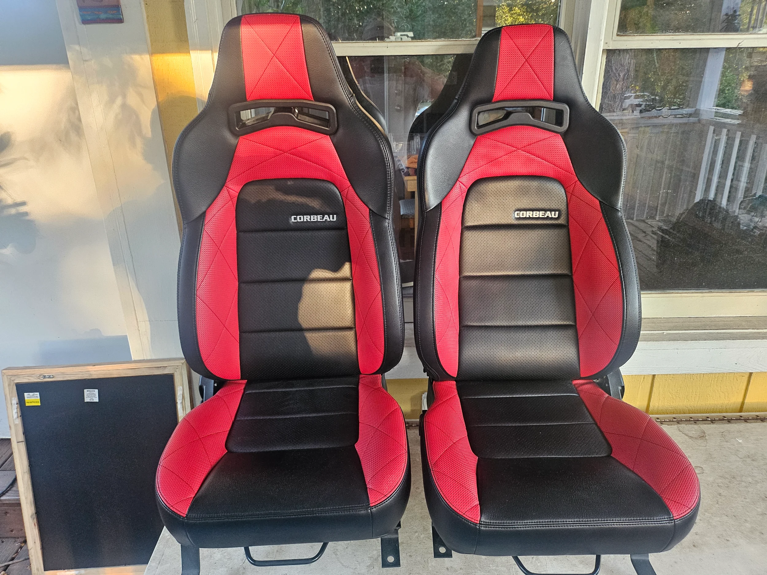 Corbeau Seats.webp