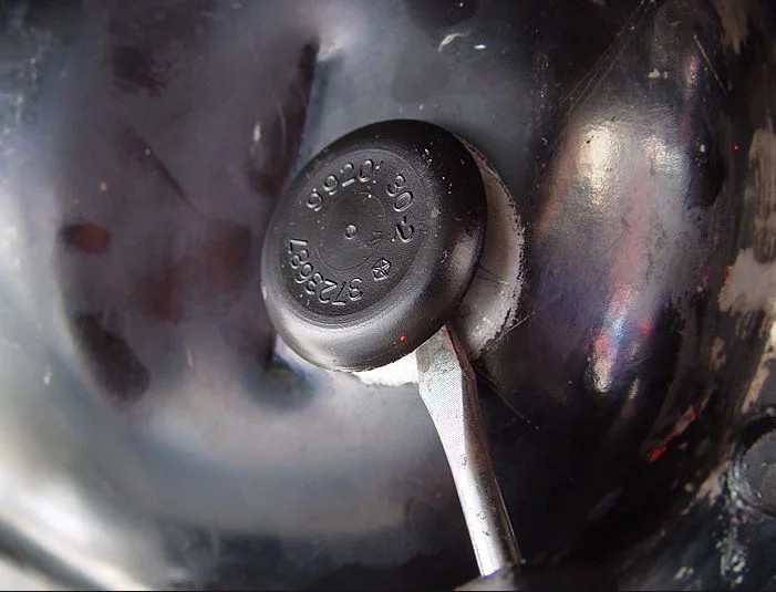 Dana 35 fill plug.webp