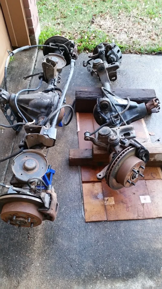 Dana 44's before Jan 13th.webp