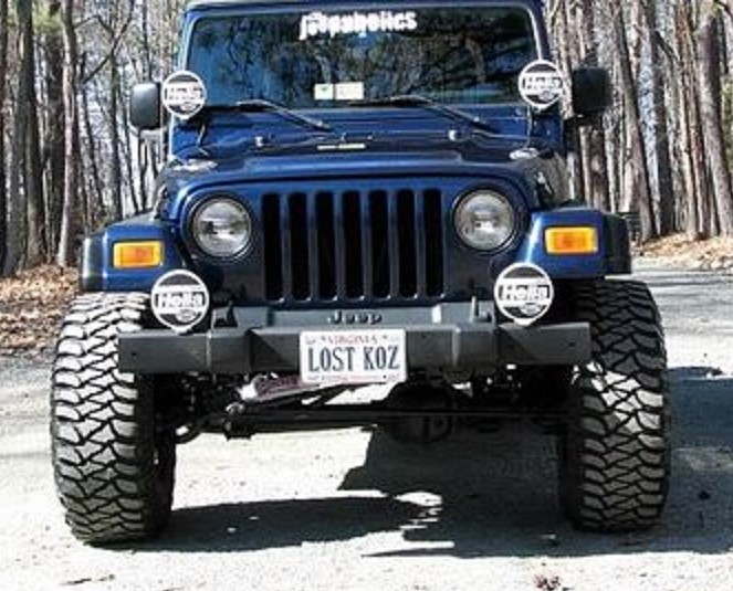 Dark blue jeep2.jpg