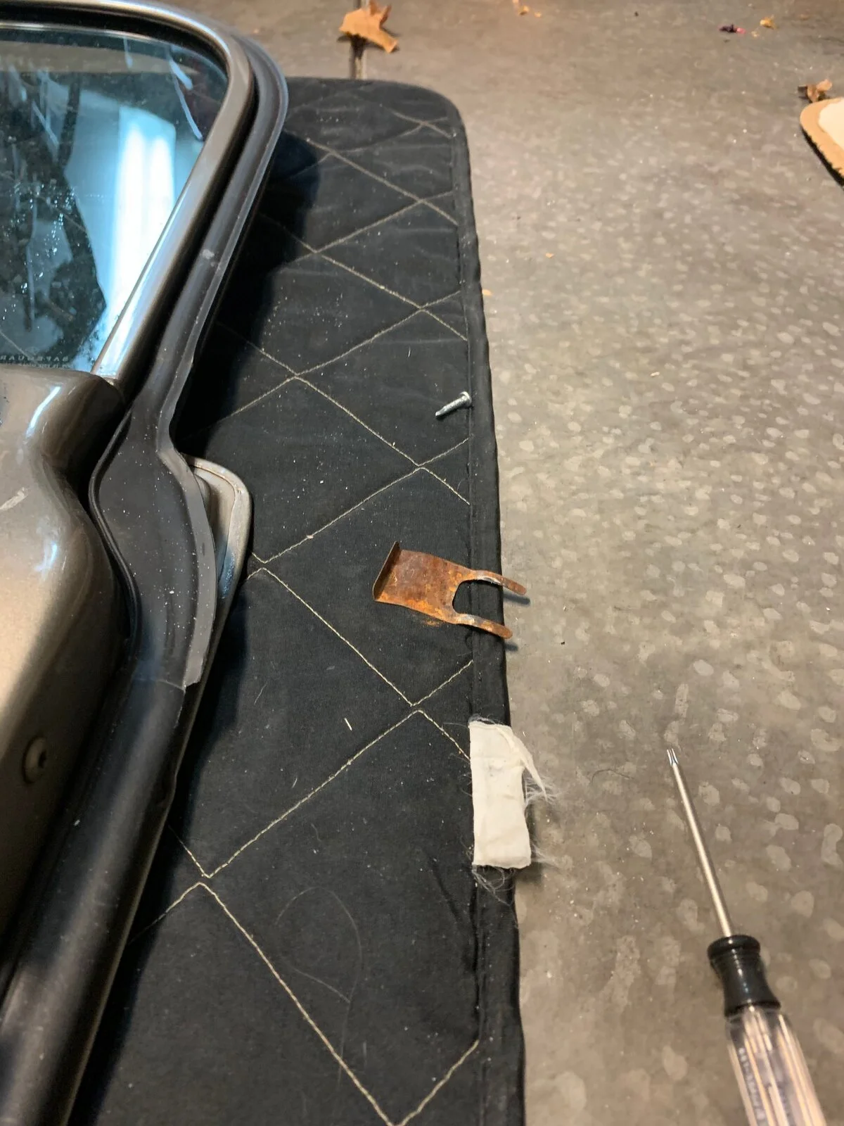 door lock clip.jpg