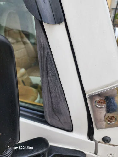 Door plastic before.webp