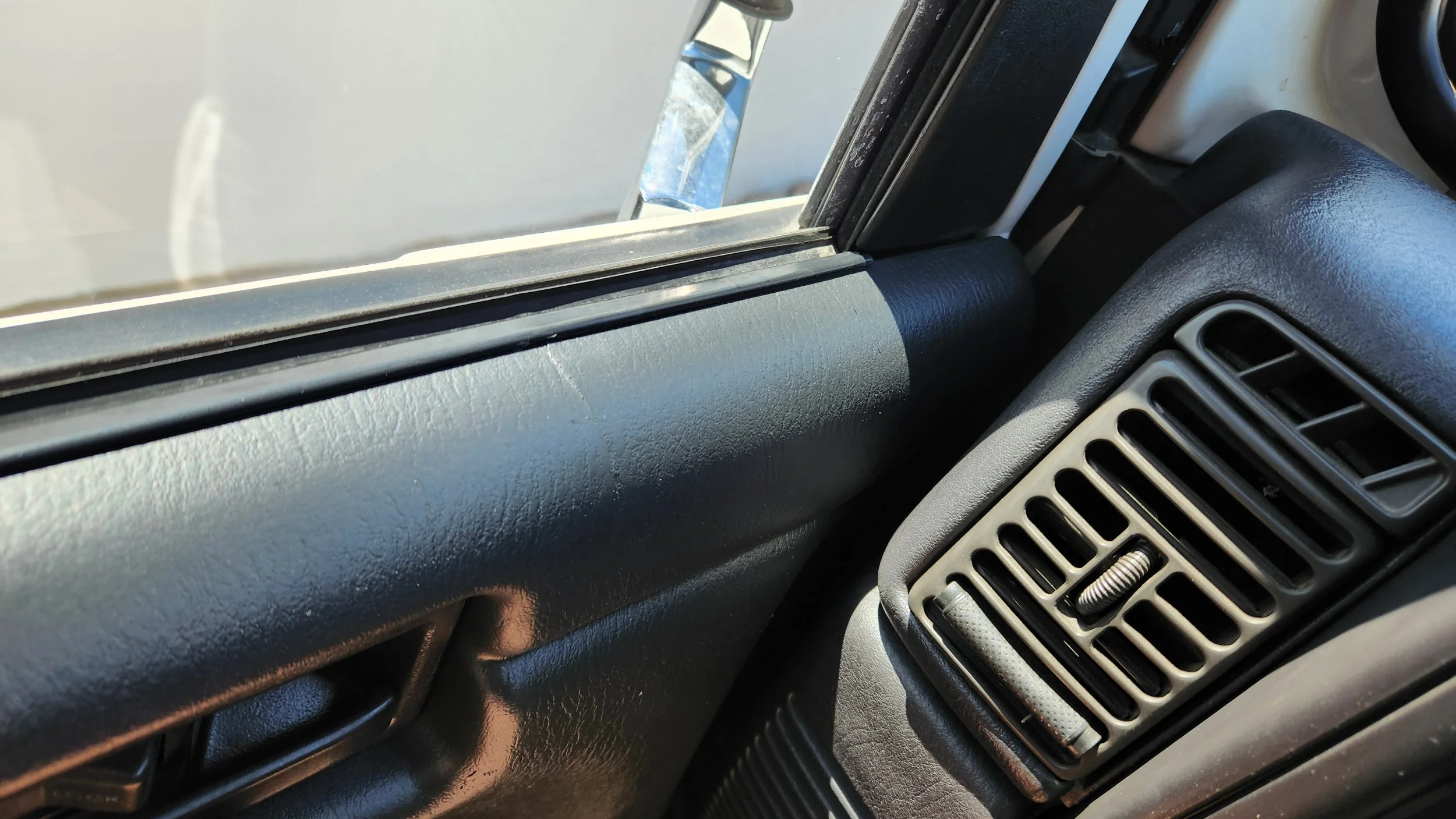 driver crack.jpg