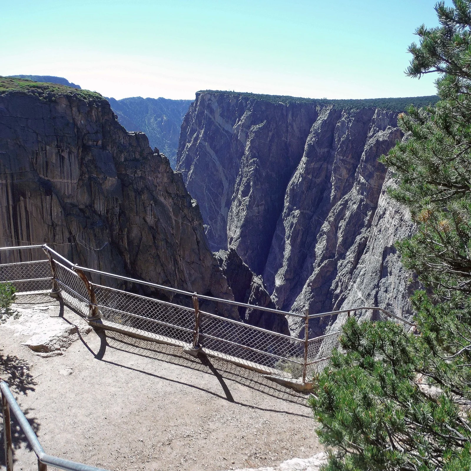DSCF1072A.webp