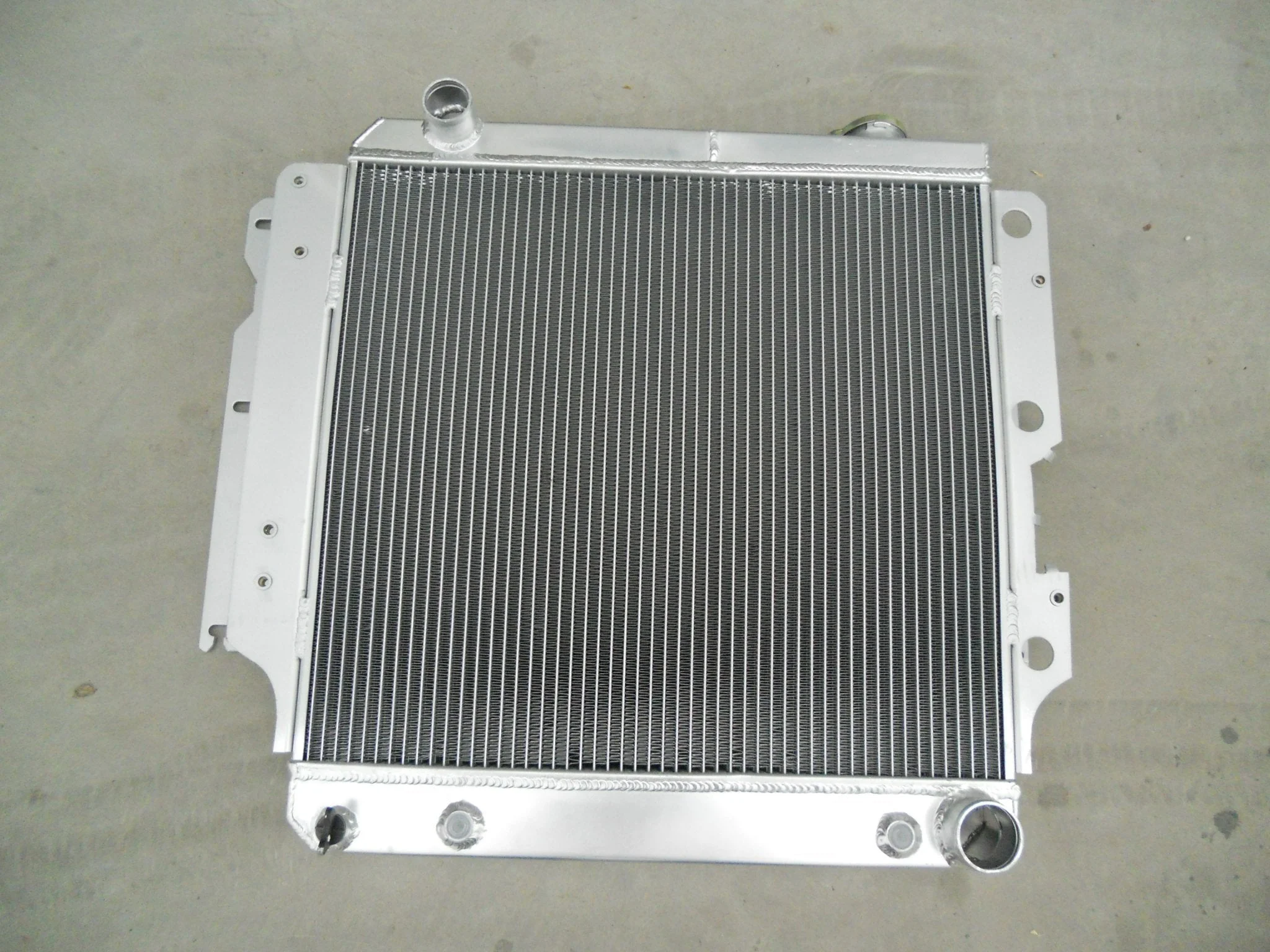 GPI Racing 3‑Row Aluminum