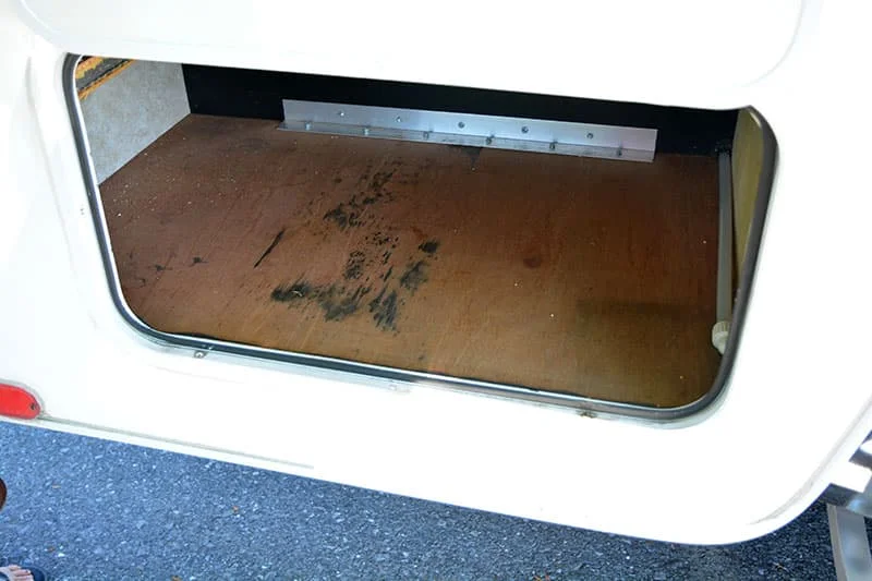 ed-Camper-Inside-External-Compartment-Water-Damage.webp