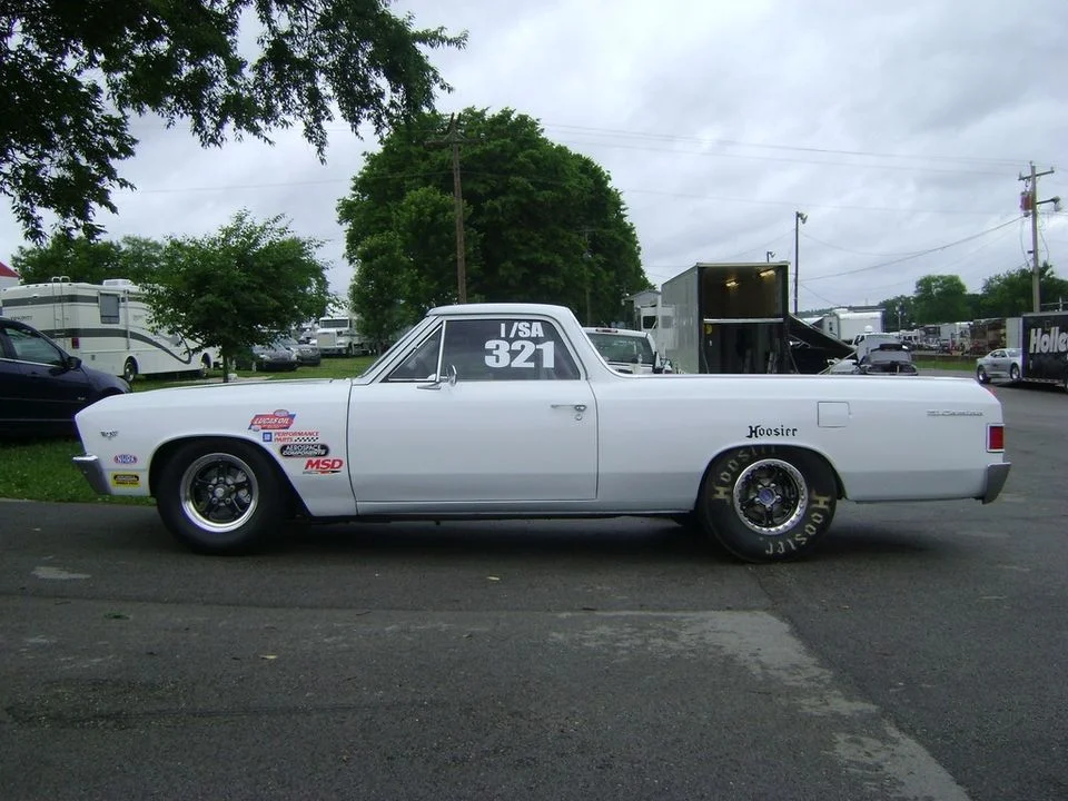 El Camino in race trim.jpg