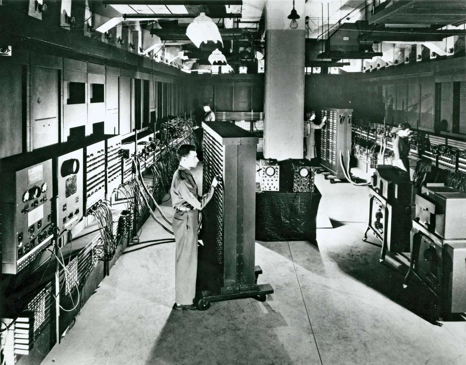 ENIAC-1946.webp