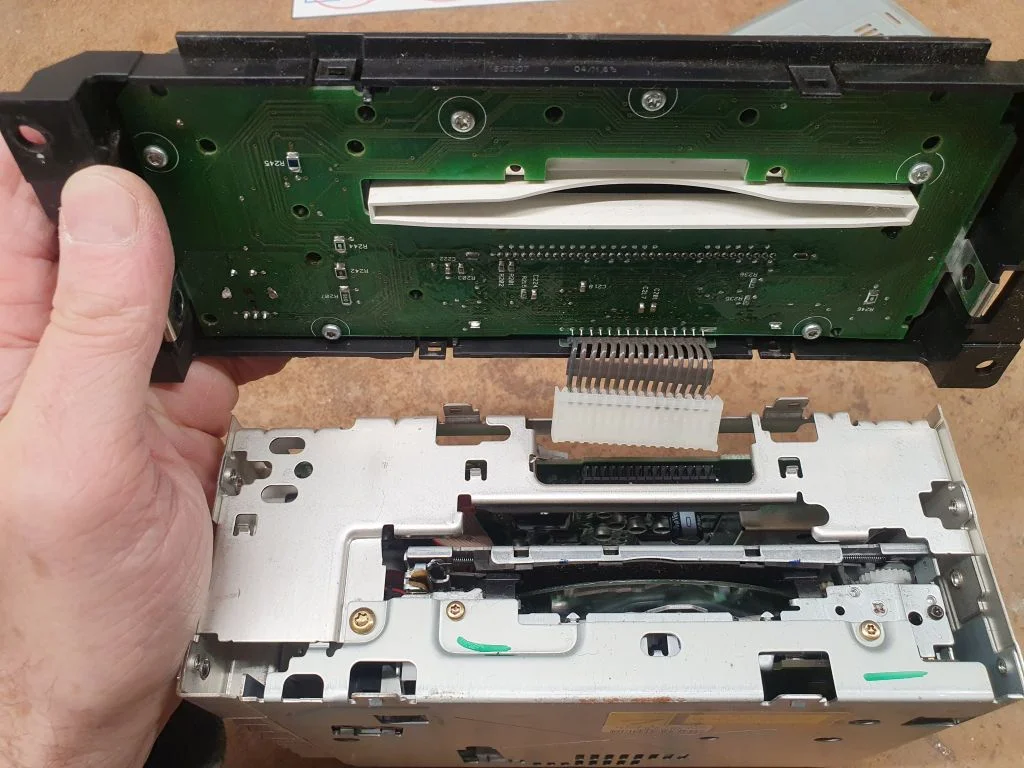 FaceplateConnector.jpg