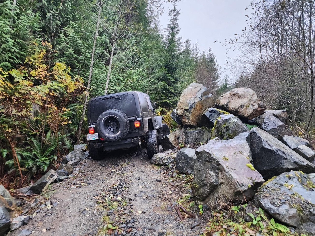 final obstacle theo side.jpg