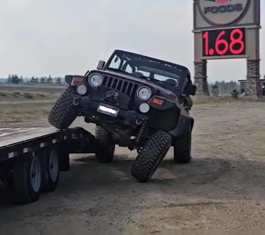 FlexingTJ2.webp
