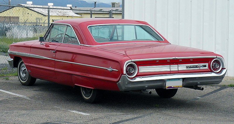 Ford_Galaxie_500_Coupé_1964.jpg