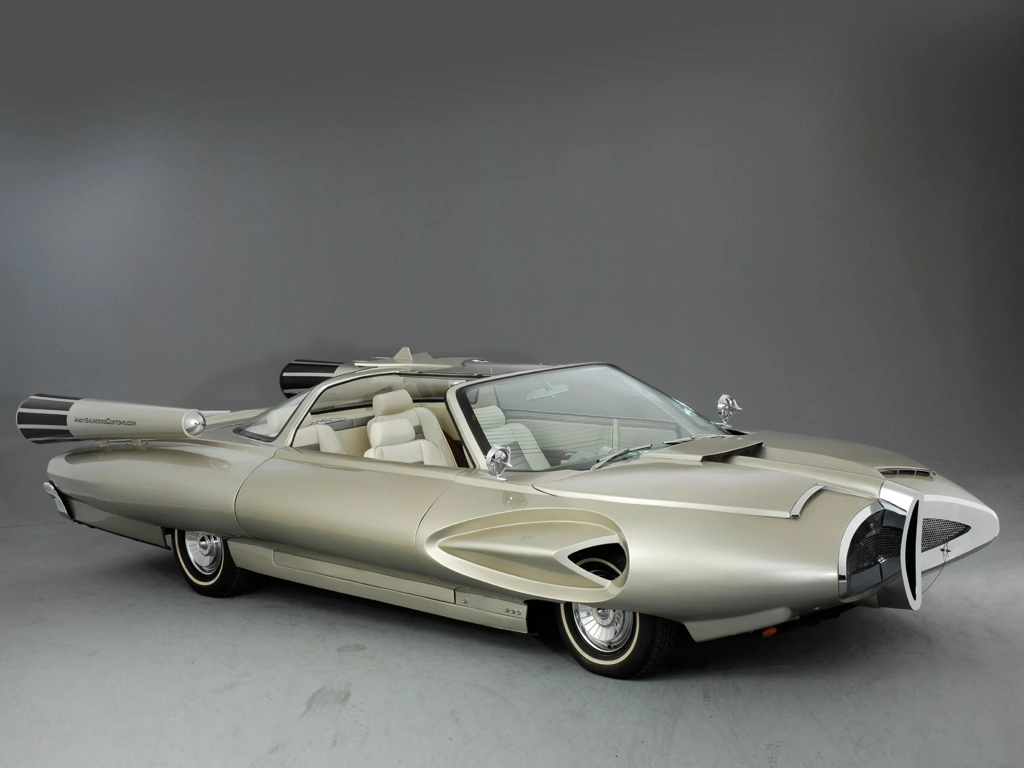 ford_x-2000_concept_car_4-3503584967.webp