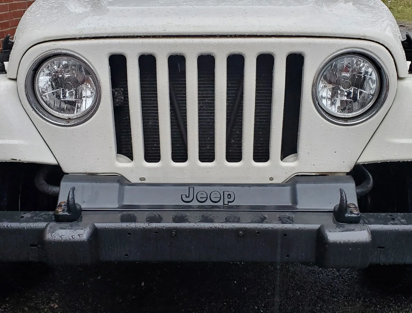 FrontGrille1.webp