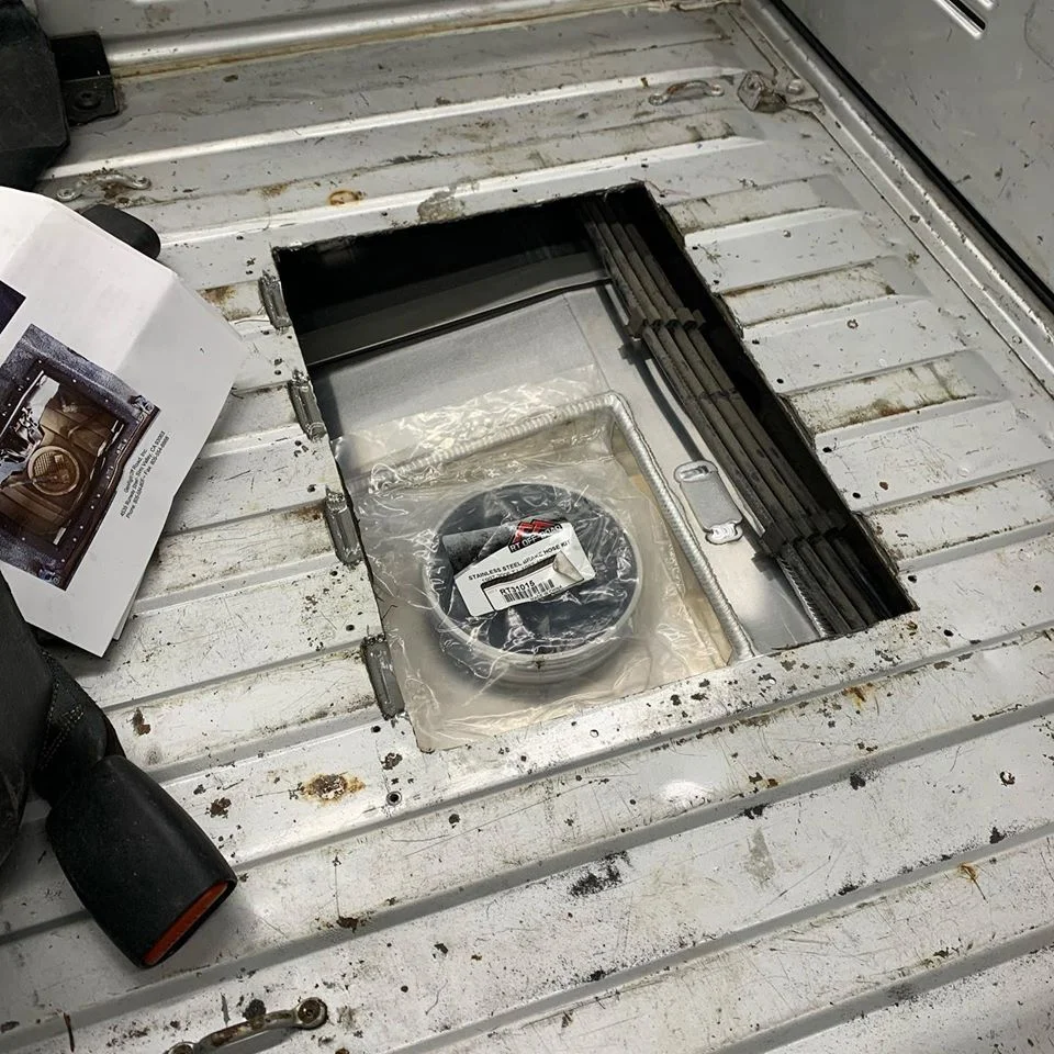 Fuel pump access 01.webp