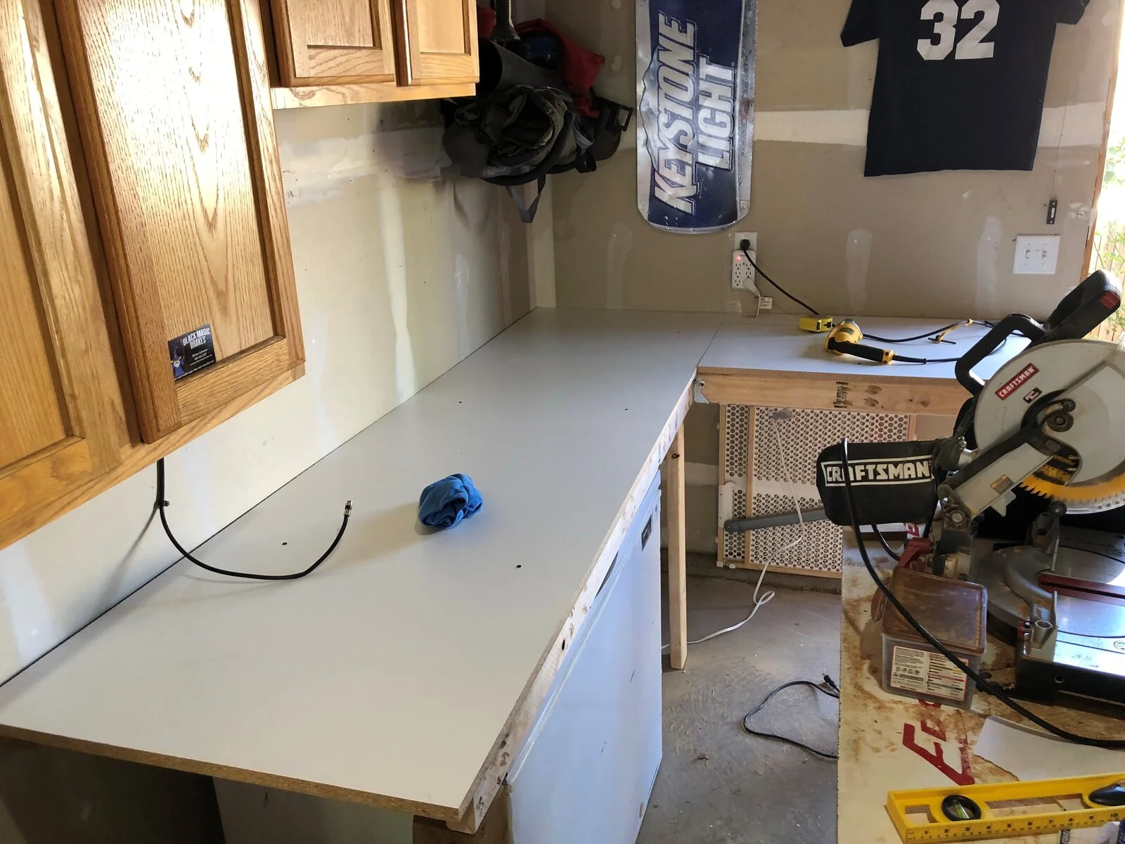 garage_bench1[1].webp