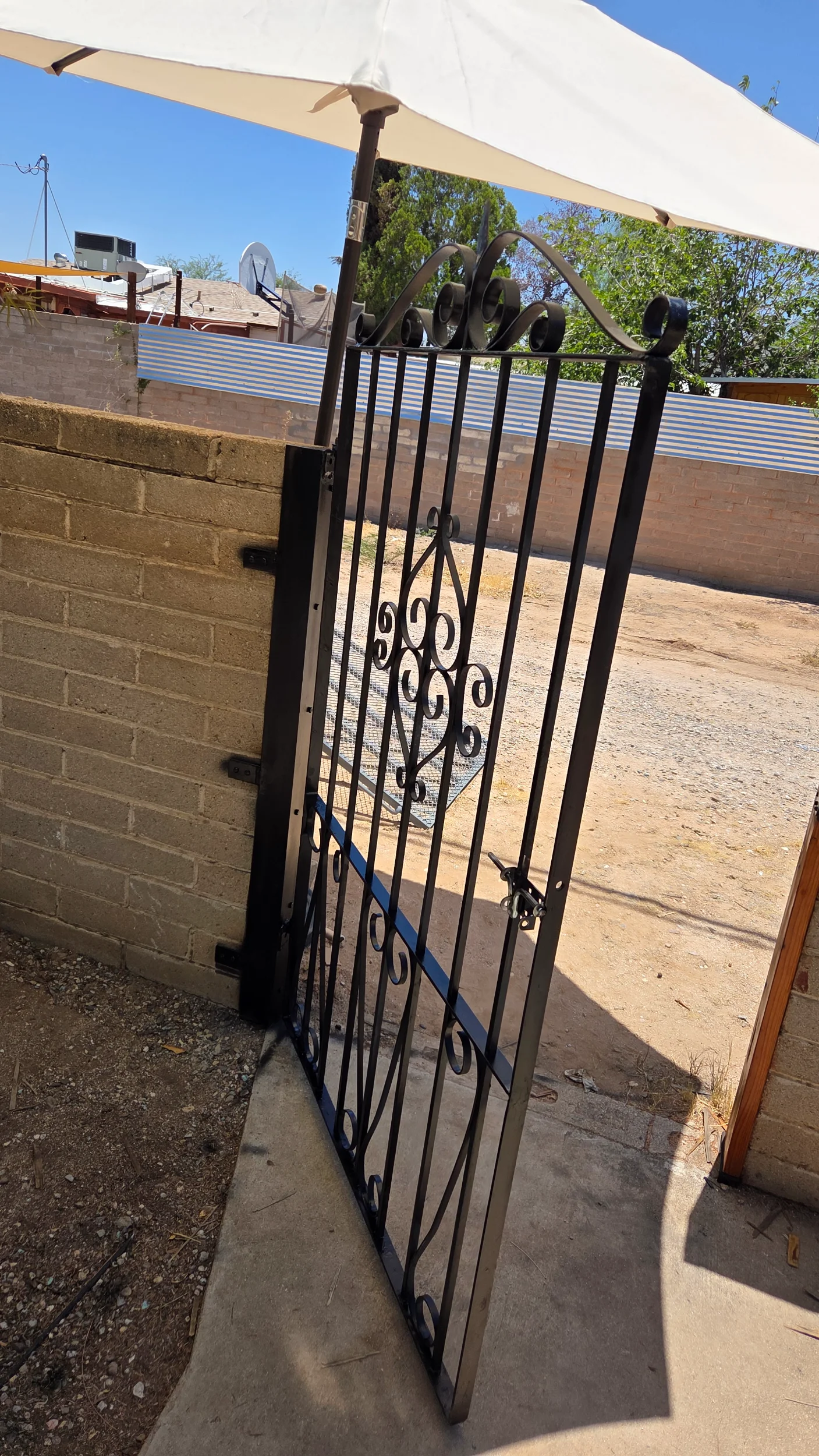 gate.webp