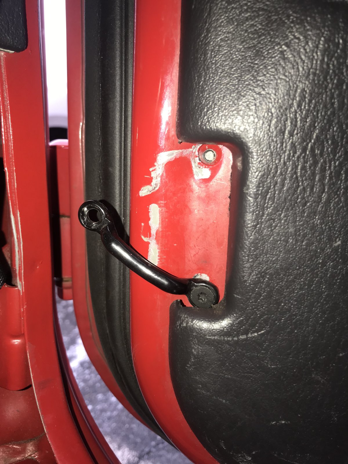 Door Strap Bolt Broken | Jeep Wrangler TJ Forum