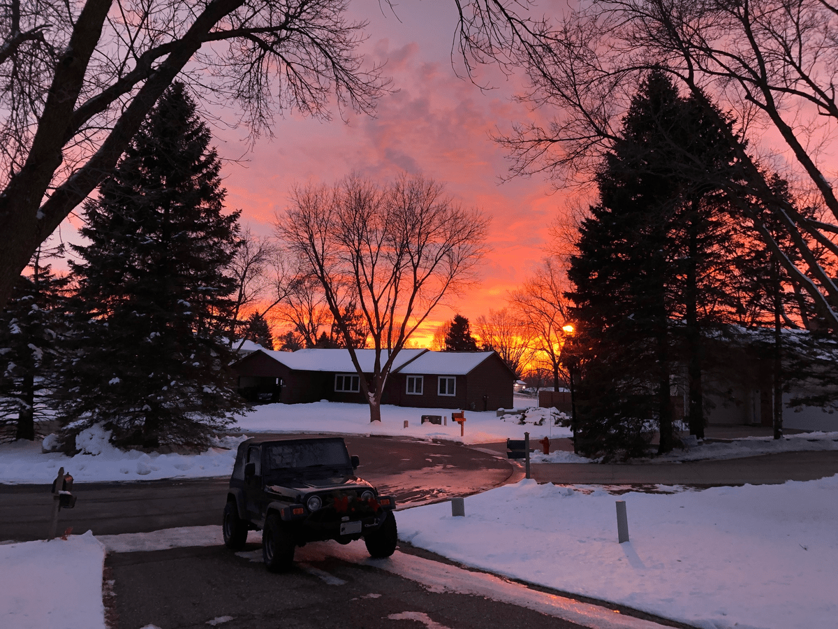 Holiday Jeep Sunset.png