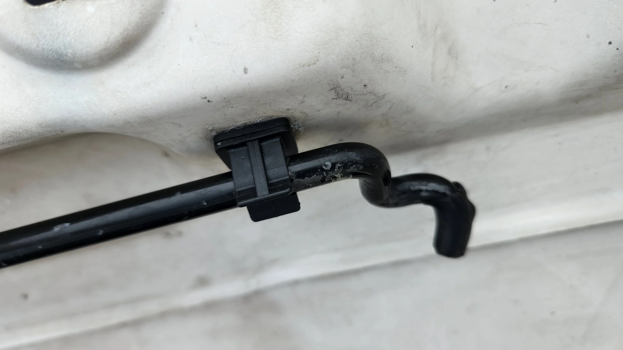 hood prop clip.webp