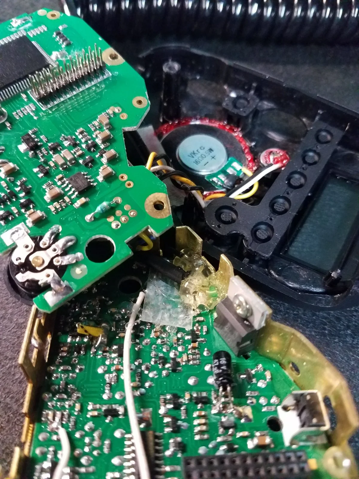 hot glue.webp
