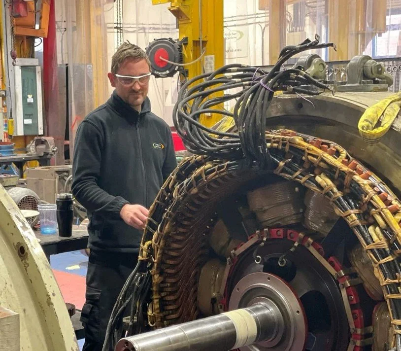 huge alternator.webp