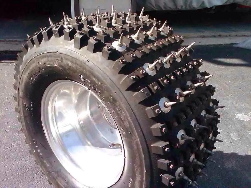Ice_Racing_Tires.webp