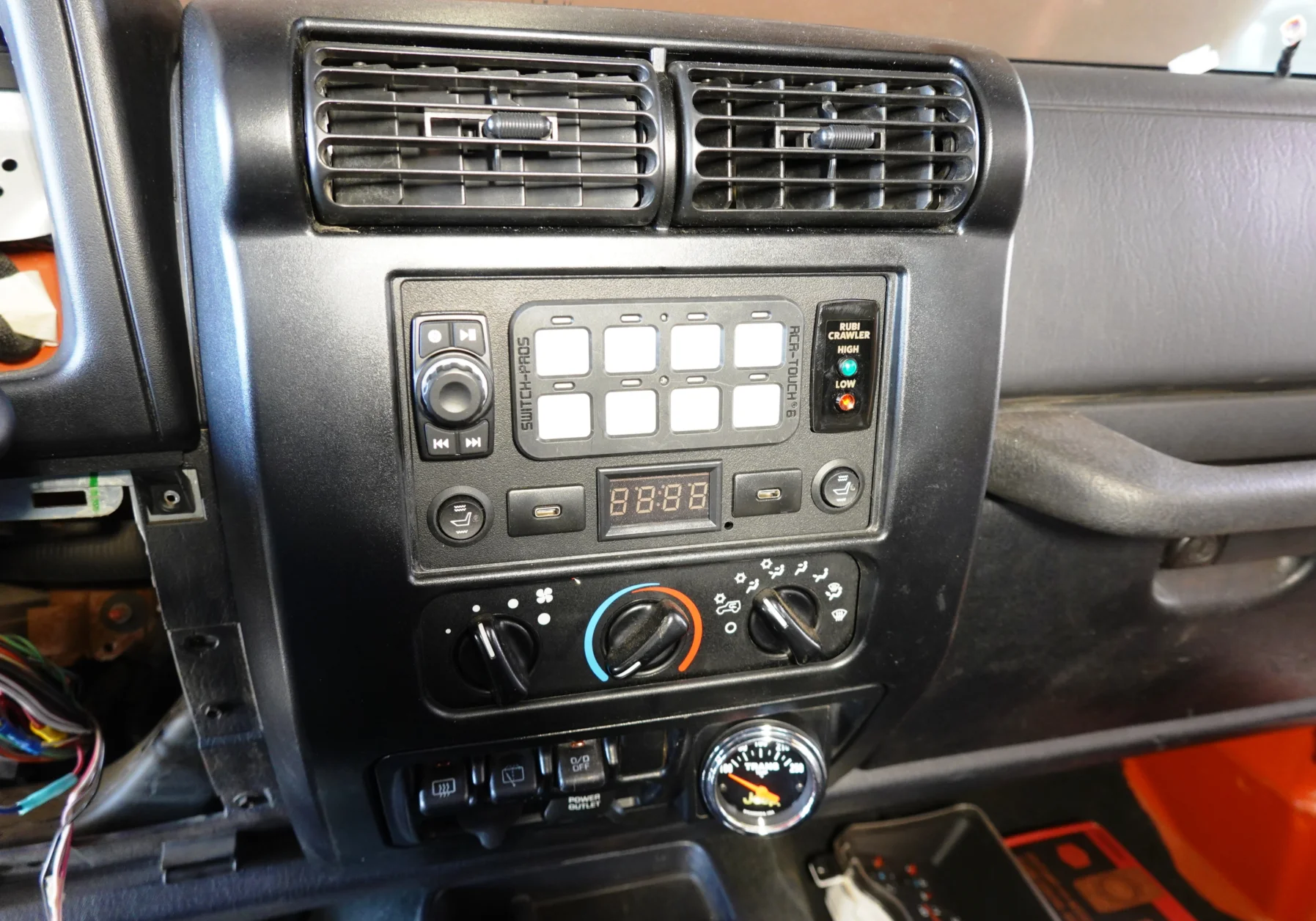 image001.webp
