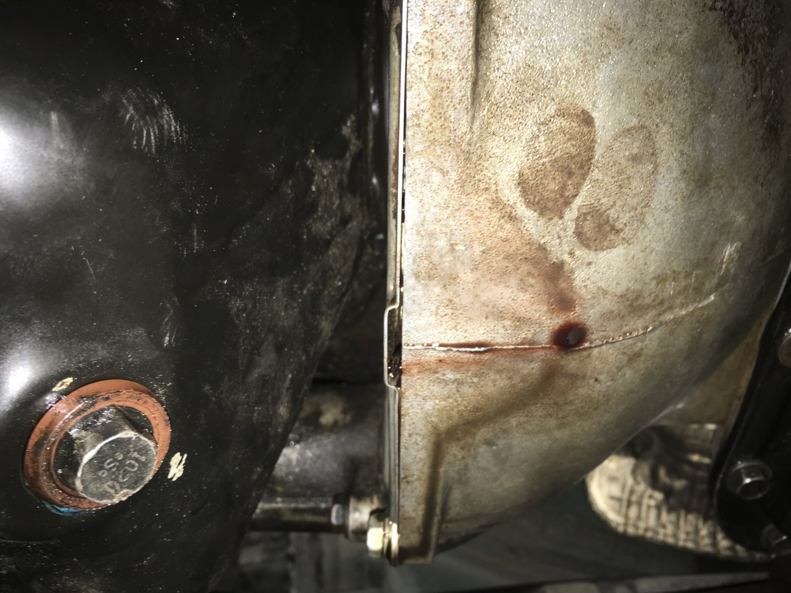 32RH transmission fluid leaking from bellhousing | Jeep Wrangler TJ Forum