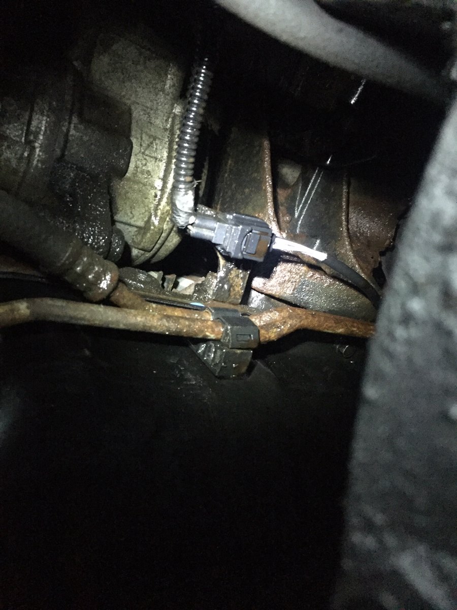 Source of driver's side leak? | Jeep Wrangler TJ Forum