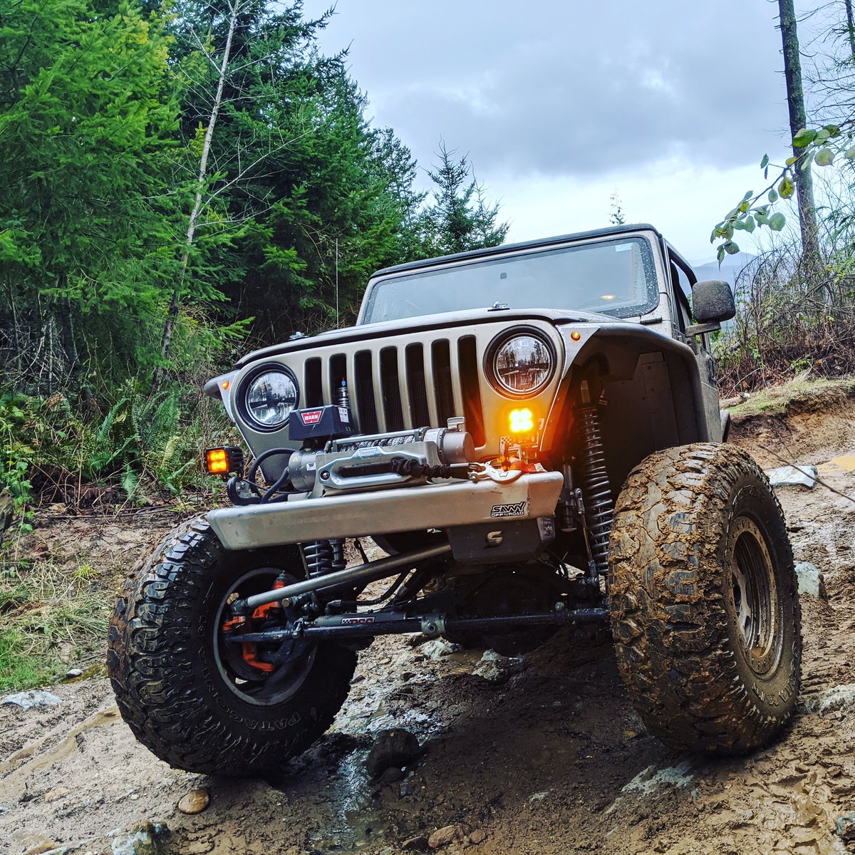 35 tires - Rubicon owners - Jeep Wrangler Forum