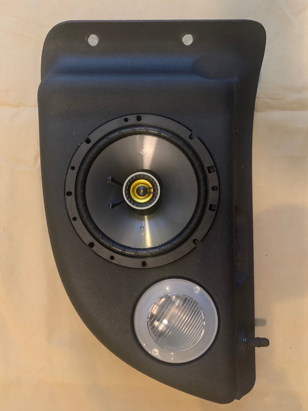 Will these ” Kicker speakers fit the sound bar? | Jeep Wrangler TJ Forum