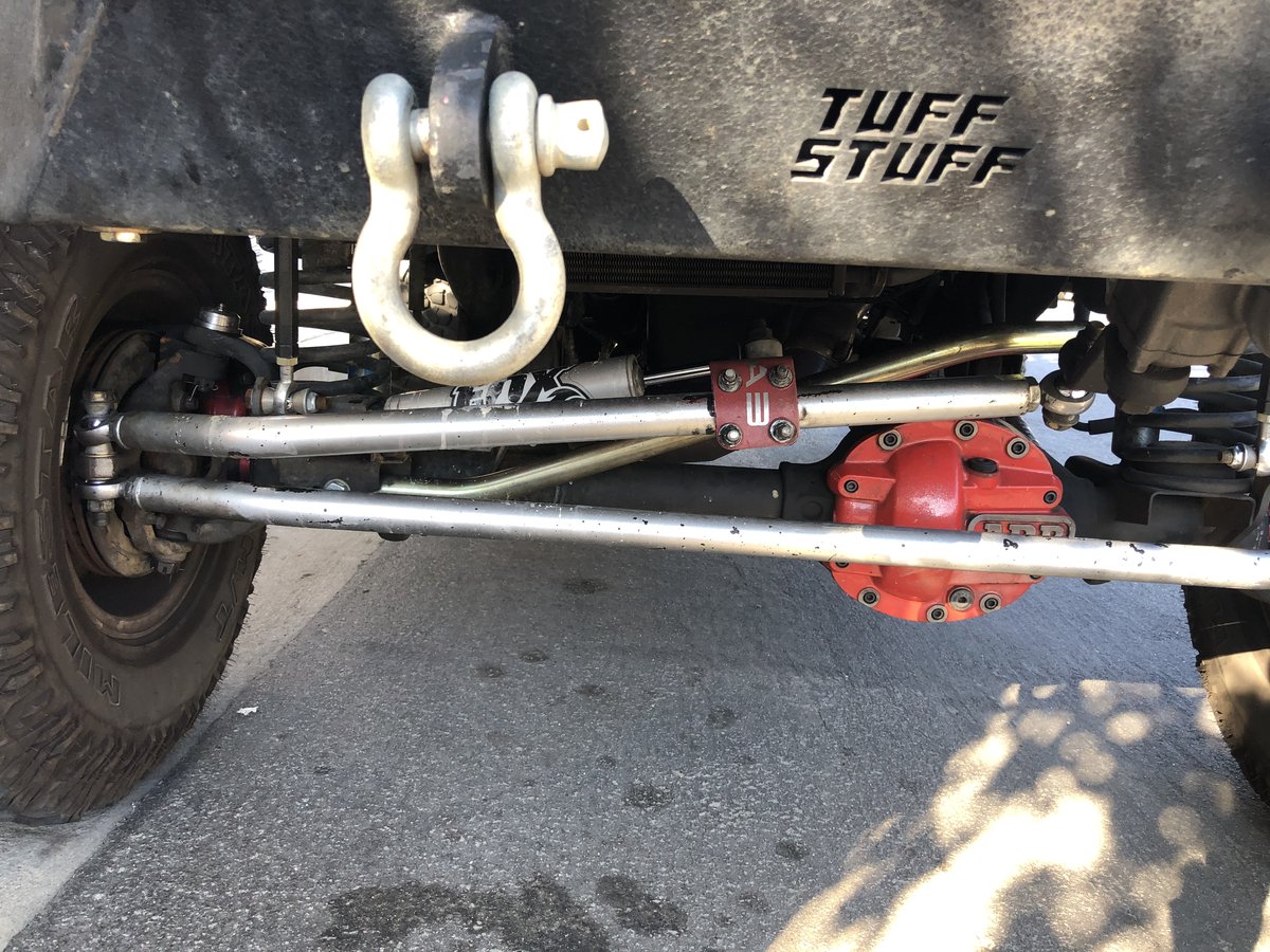 Where should the steering stabilizer be attached, to the drag link or tie  rod? Help Pls | Jeep Wrangler TJ Forum