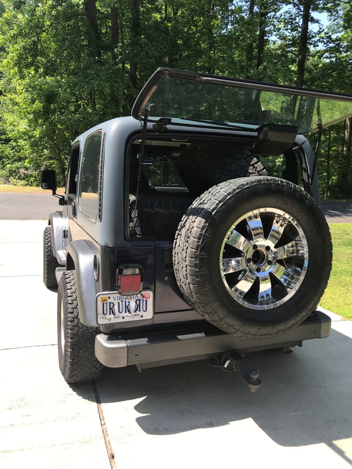 Can the stock spare tire carrier handle 31” tires? | Jeep Wrangler TJ Forum