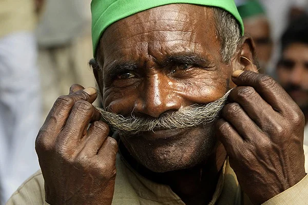 indian-moustache-3.webp