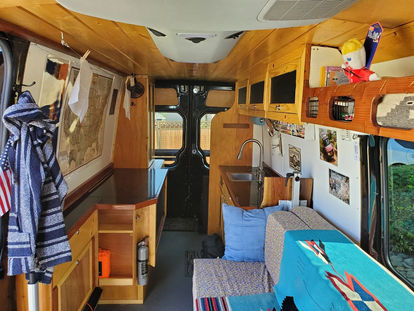 Interior.jpg