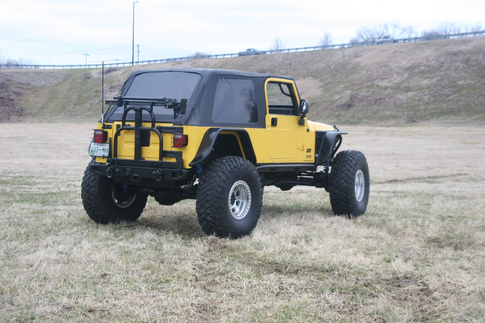 Jeep - 14 Bolt 45 (18).JPG