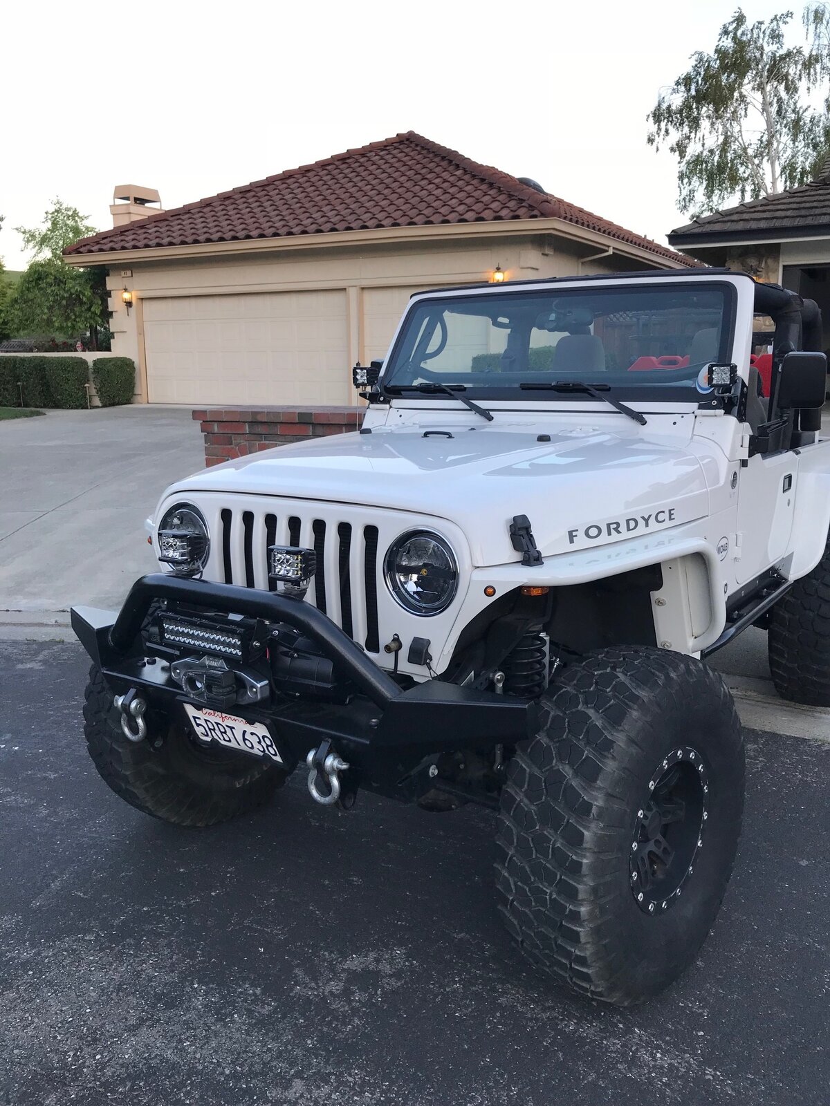 jeep front end.jpg