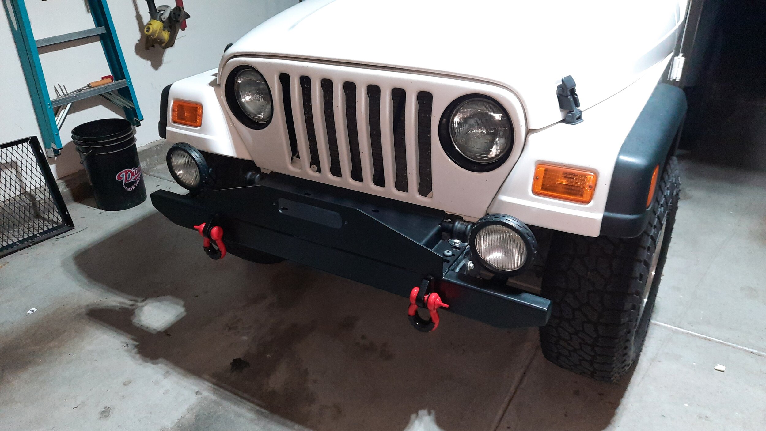 Jeep Front.jpg