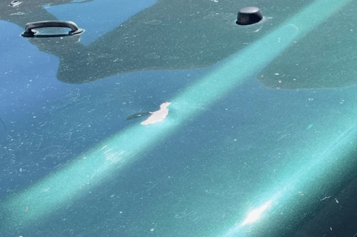 jeep hood dent.webp
