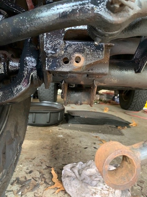 Should I worry about this extra hole in axle side track bar mount? | Jeep  Wrangler TJ Forum