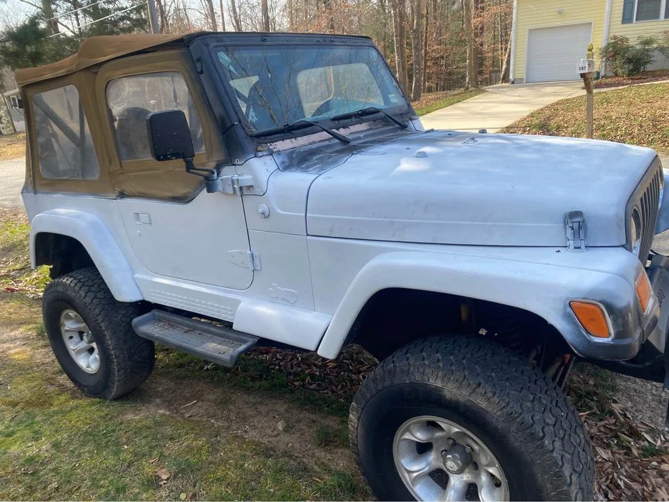 jeep paint 1.jpg