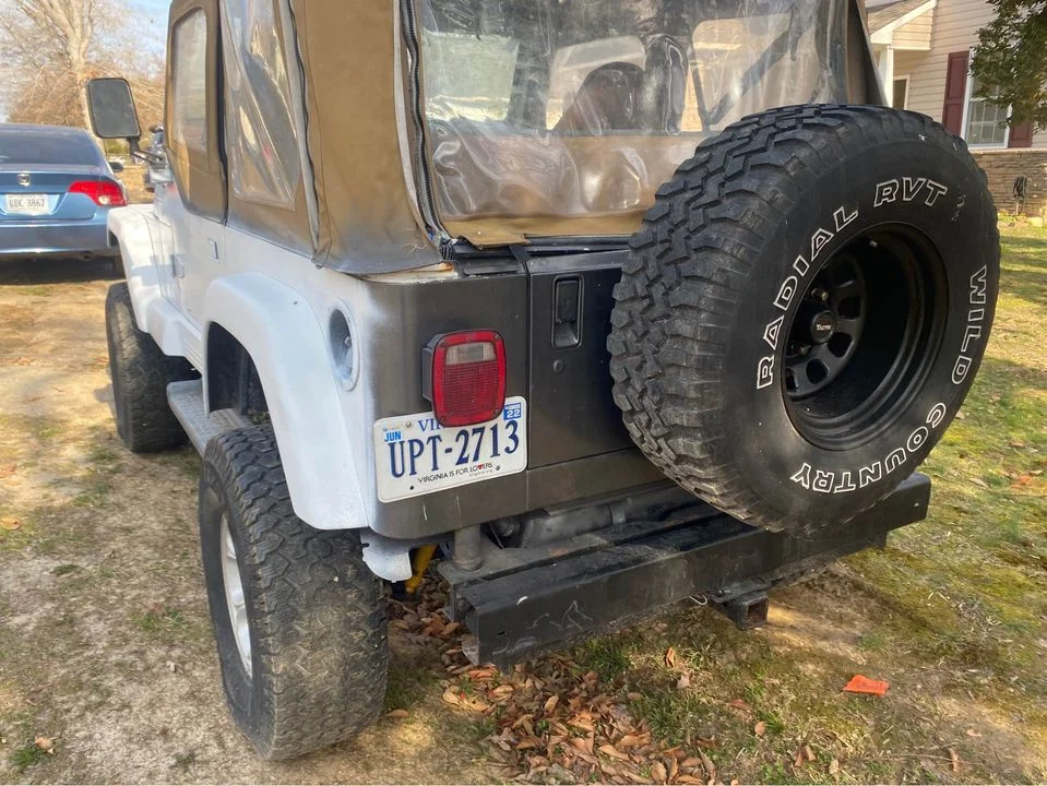 jeep paint.jpg