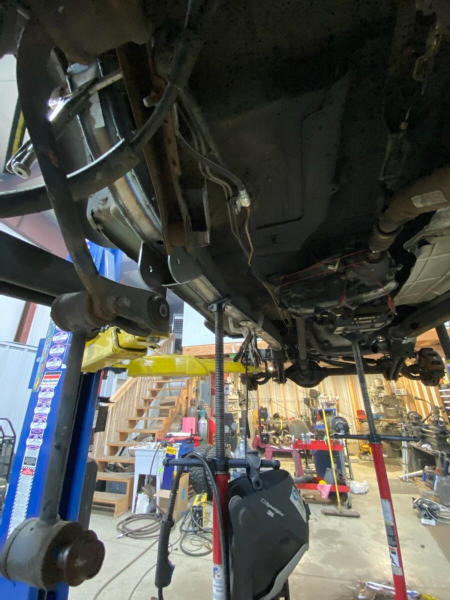 jeep repair 4.jpg