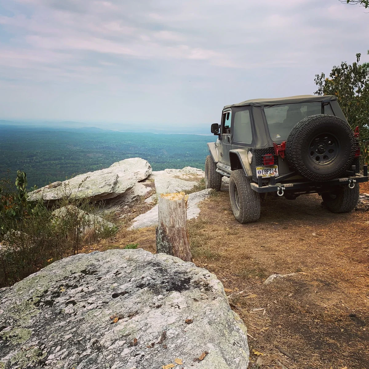 Jeep Taledega.webp