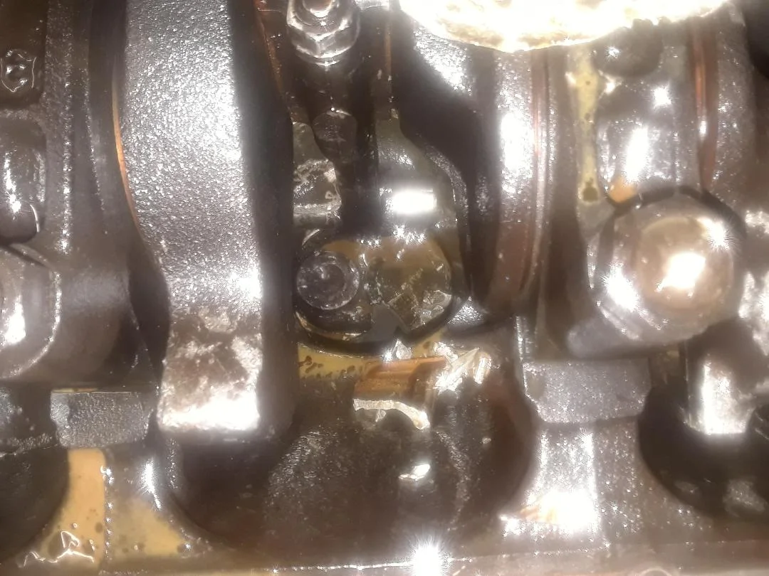 Jeep TJ engine.3.webp