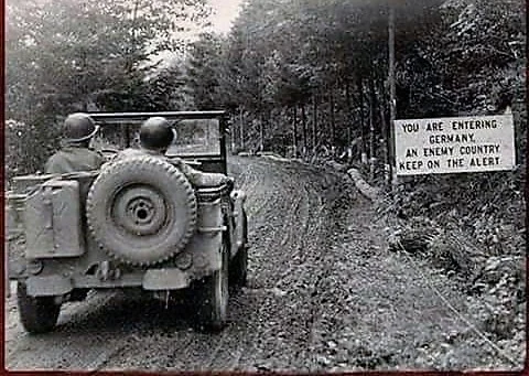 jeep war.webp