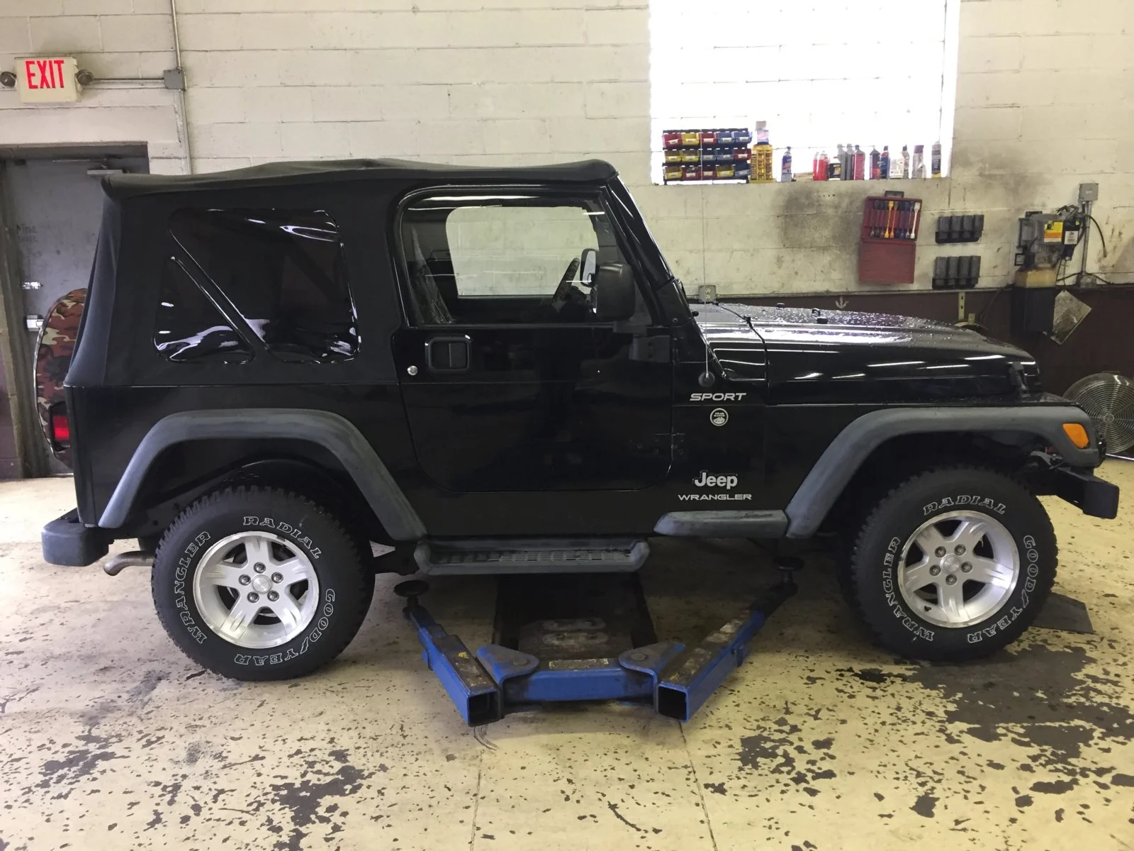 jeep.webp