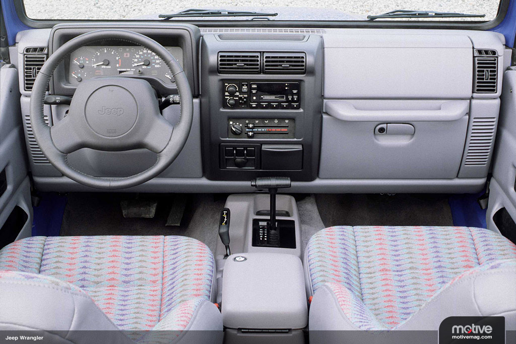 jeep-wrangler-interior-036.jpg