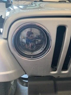 jeep_headlights.webp